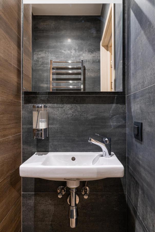 Stare Misto Premium Apartment Lviv Ngoại thất bức ảnh
